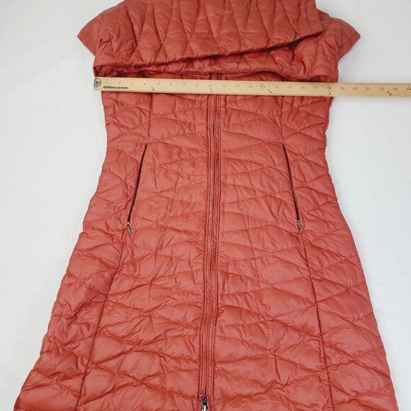 Patagonia Women's Red Fino Quilted Long Sleeve Snow Parka Jacket Size S - Picture 4 of 6
